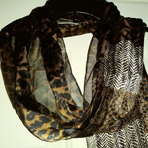 Adrienne Vittadini Scarf